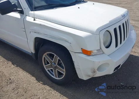 2009 Jeep Patriot Sport из США, поврежденный, VIN 1J4FF28B99D250217